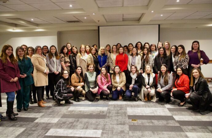 Con destacadas exponentes: AGN realiza el primer Taller de Liderazgo Femenino con más de 50 colaboradoras